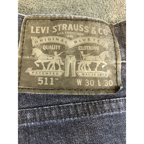 Levis 511 Mens Jeans Size 30x30 Dark Blue Slim Fit Denim Indigo - Picture 3 of 13